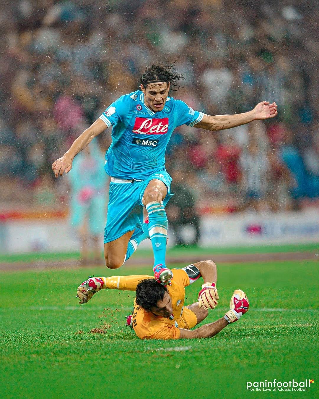 那不勒斯在比赛中战胜桑普多利亚