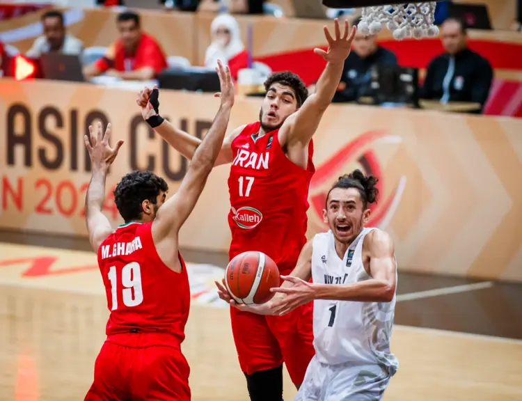 新西兰篮球联赛季后赛今晚开打