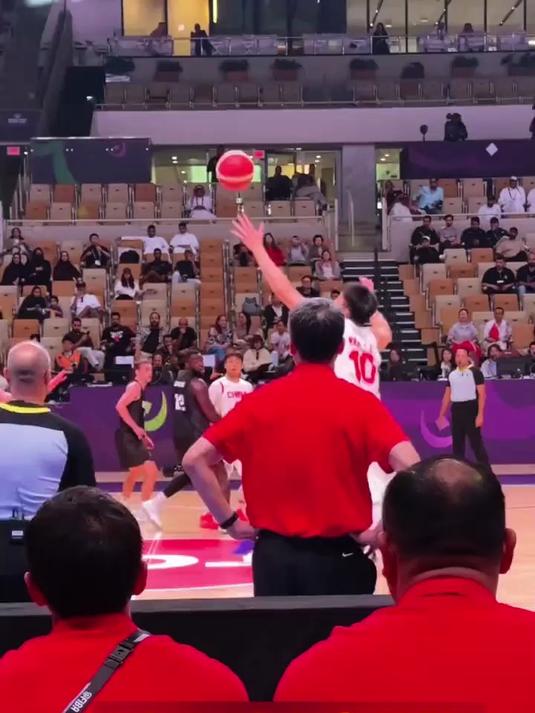 纷纷来袭：亚洲杯赛充满未知惊喜