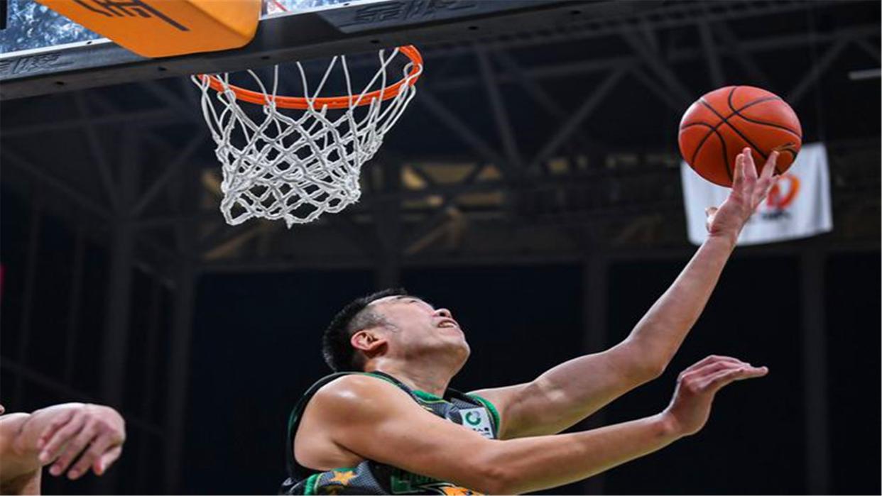 关于吉林队迎战胜利，扩大领先优势的信息