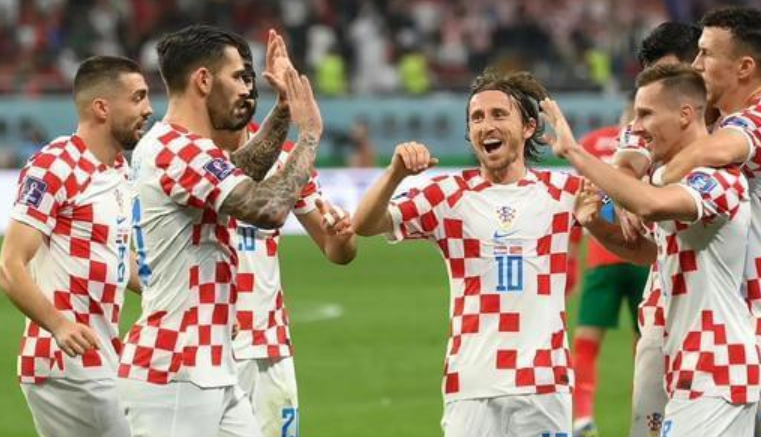 包含欧洲杯复赛即将开战,豪门球队期待重现辉煌的词条 包含欧洲杯复赛即将开战,豪门球队期待重现辉煌的词条