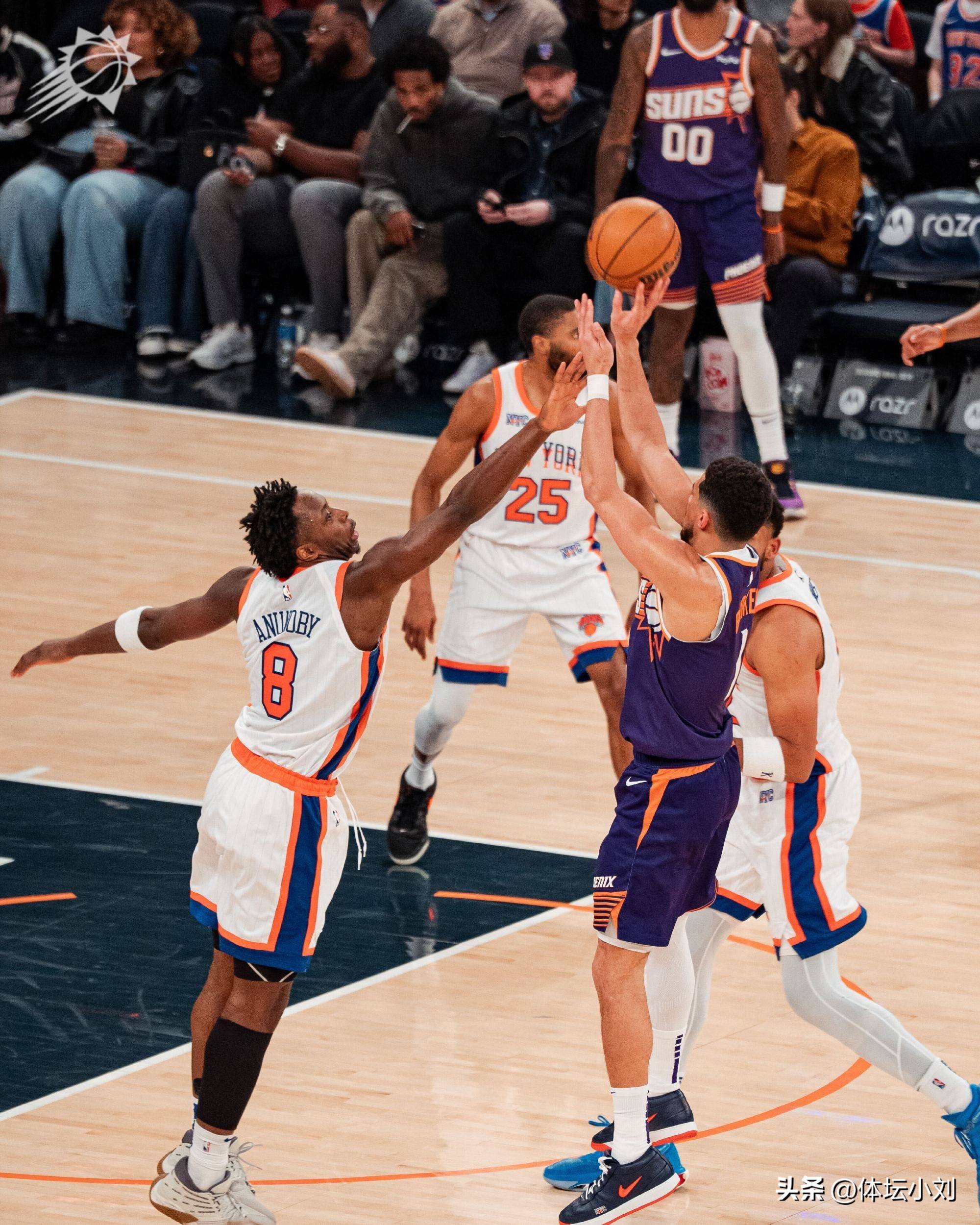 关于上海队横扫尼克斯，杜兰特惊艳四座的信息