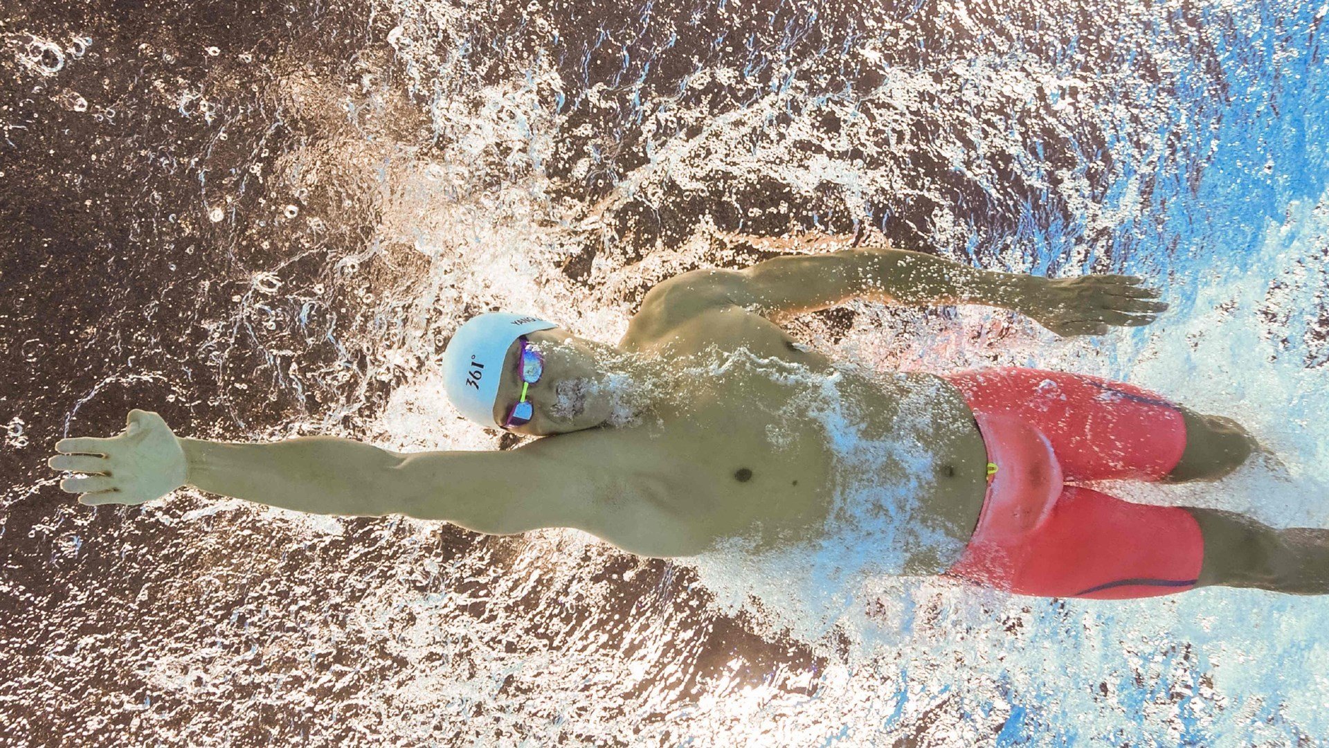 武切维奇彻底打爆防线,快船踏平国王,一场战术与意志的碾压