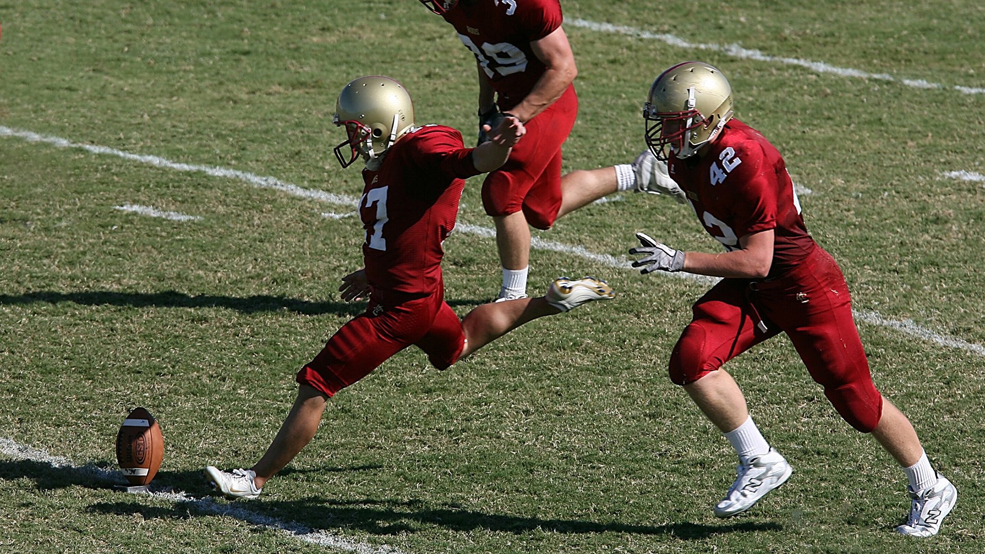 富安健洋，从后防铁闸到关键先生，阿尔及利亚式防守哲学如何碾压韩国？